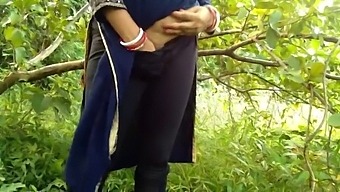 Teen With Big Tits Enjoys Outdoor Public Sex With Milf Mother-In-Law
